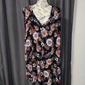 Maurice’s V-neck Sleeveless Tank